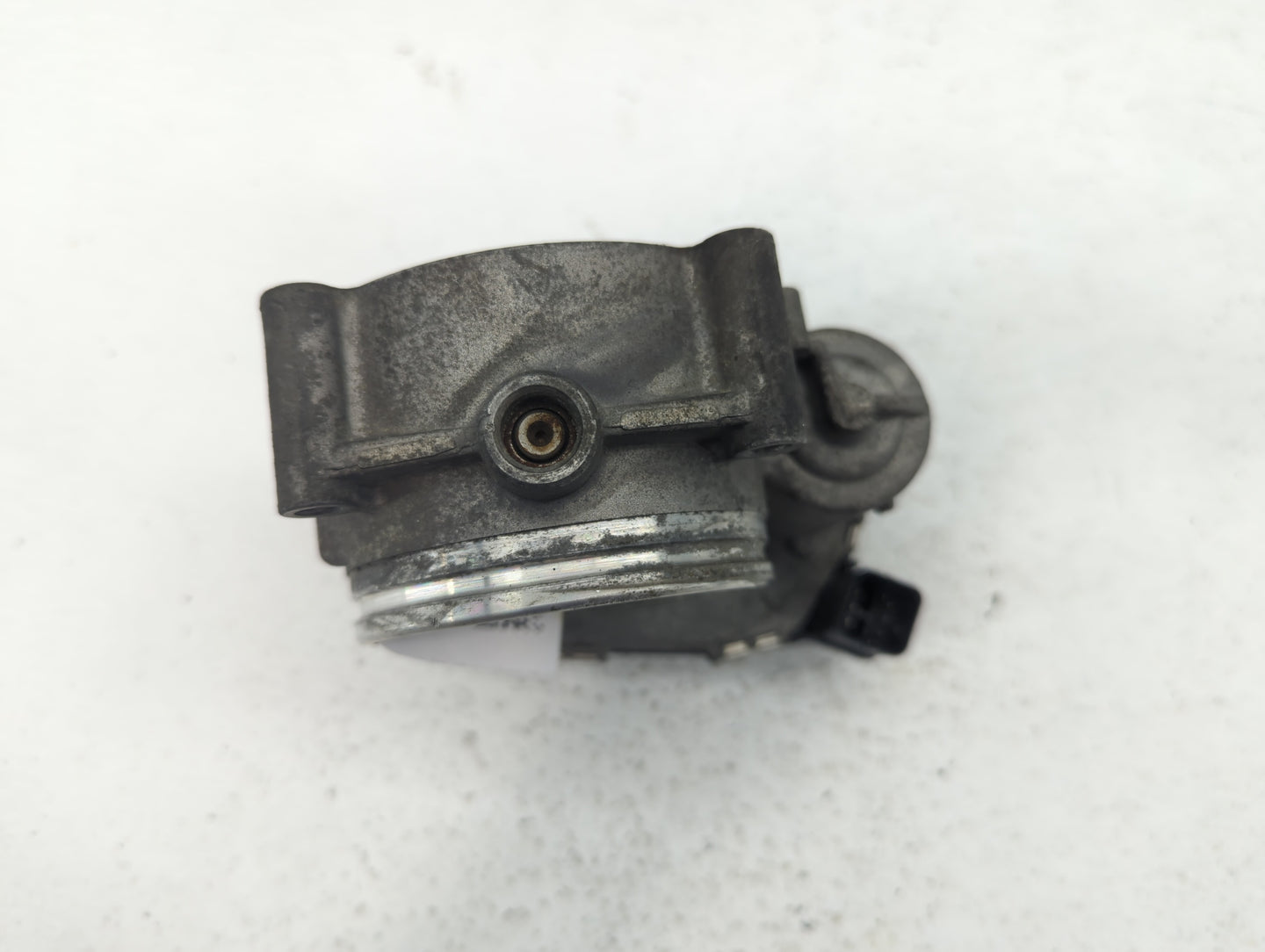 2007-2010 Bmw X5 Throttle Body P/N:7 5561180-01 1354 7556118-04, 1354 7556118-03 Fits Fits 2007 2008 2009 2010 2011 2012 201