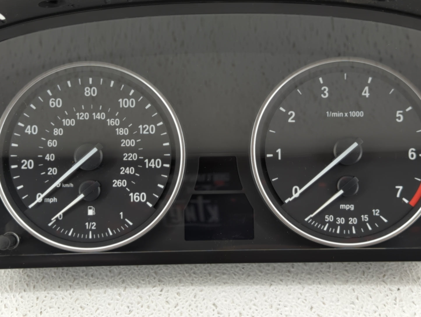 2007-2011 Bmw X5 Instrument Cluster Speedometer Gauges P/N:479038792 Fits Fits 2007 2008 2009 2010 2011 OEM Used Auto Parts 