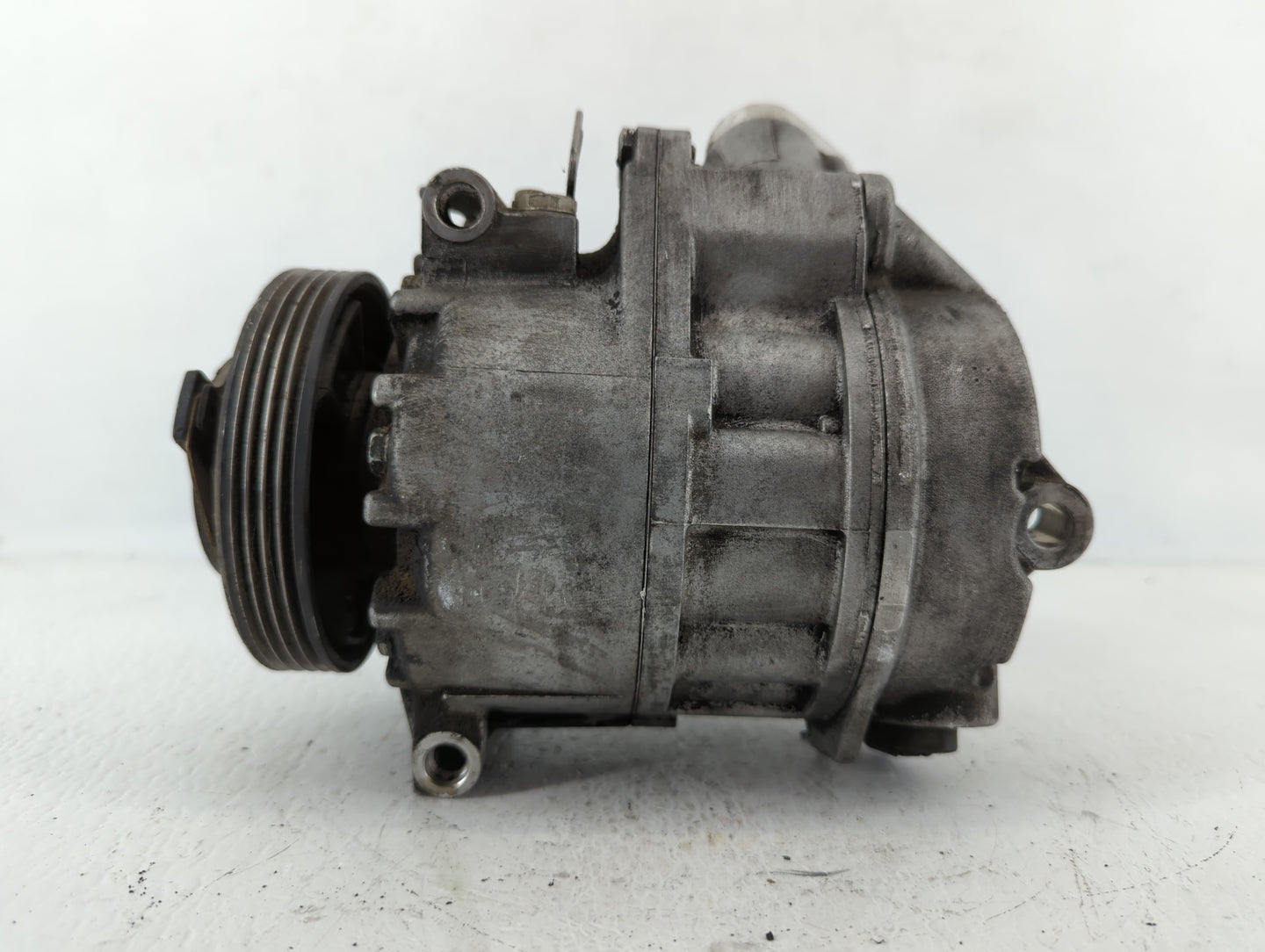 2007-2010 Bmw X5 Air Conditioning A/c Ac Compressor Oem - Oemusedautoparts1.com