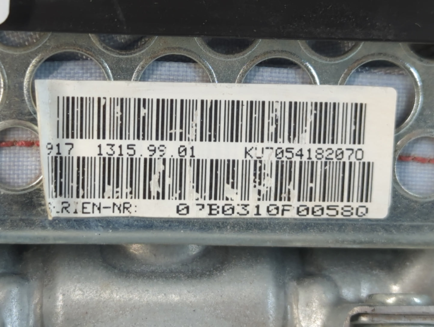 2003-2008 Bmw Z4 Air Bag Driver Left Steering Wheel Mounted P/N:KU7054182070 Fits Fits 2003 2004 2005 2006 2007 2008 OEM Use