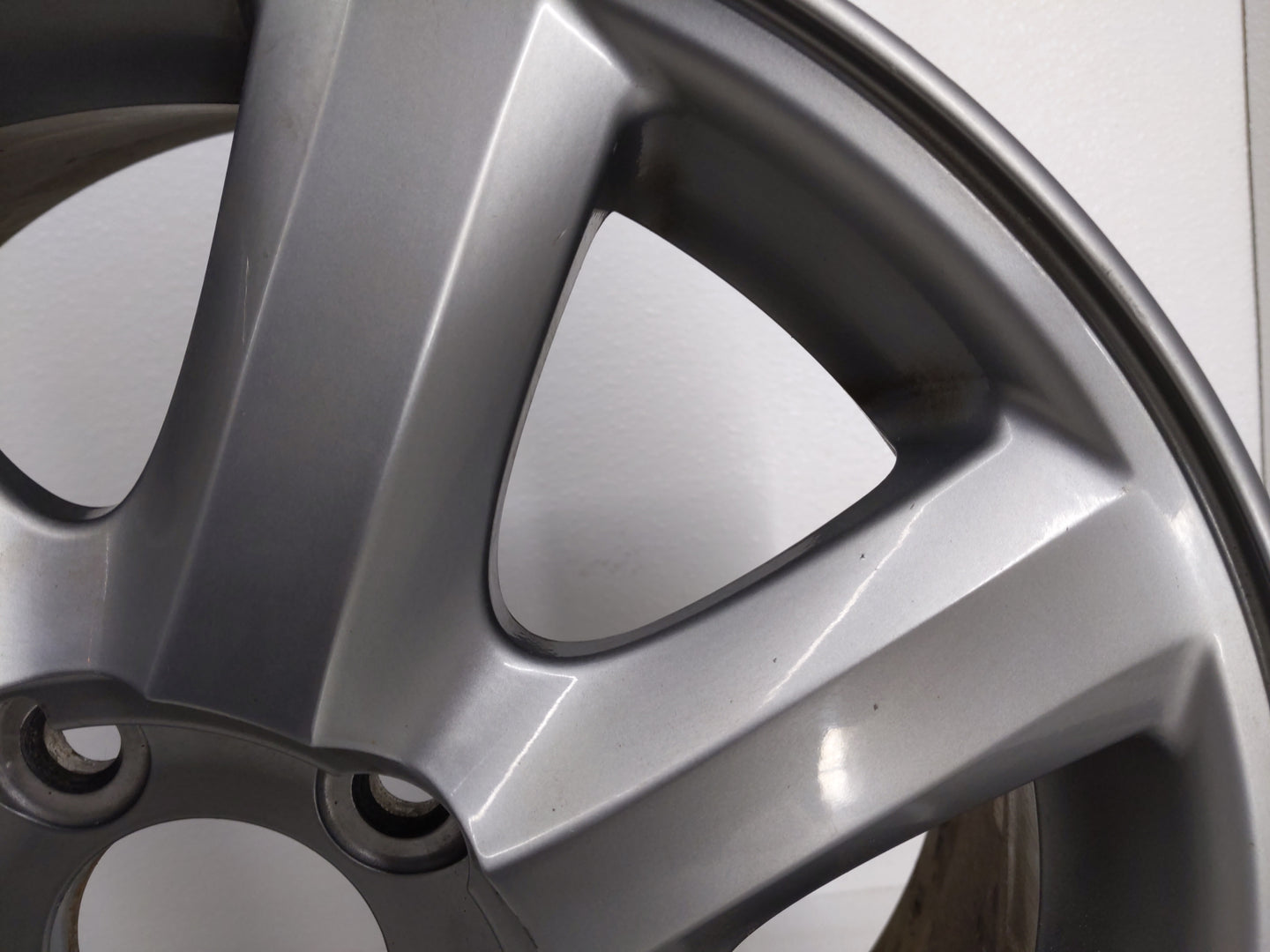 Buick Lacross Oem Wheel Rim 797818 - Oemusedautoparts1.com