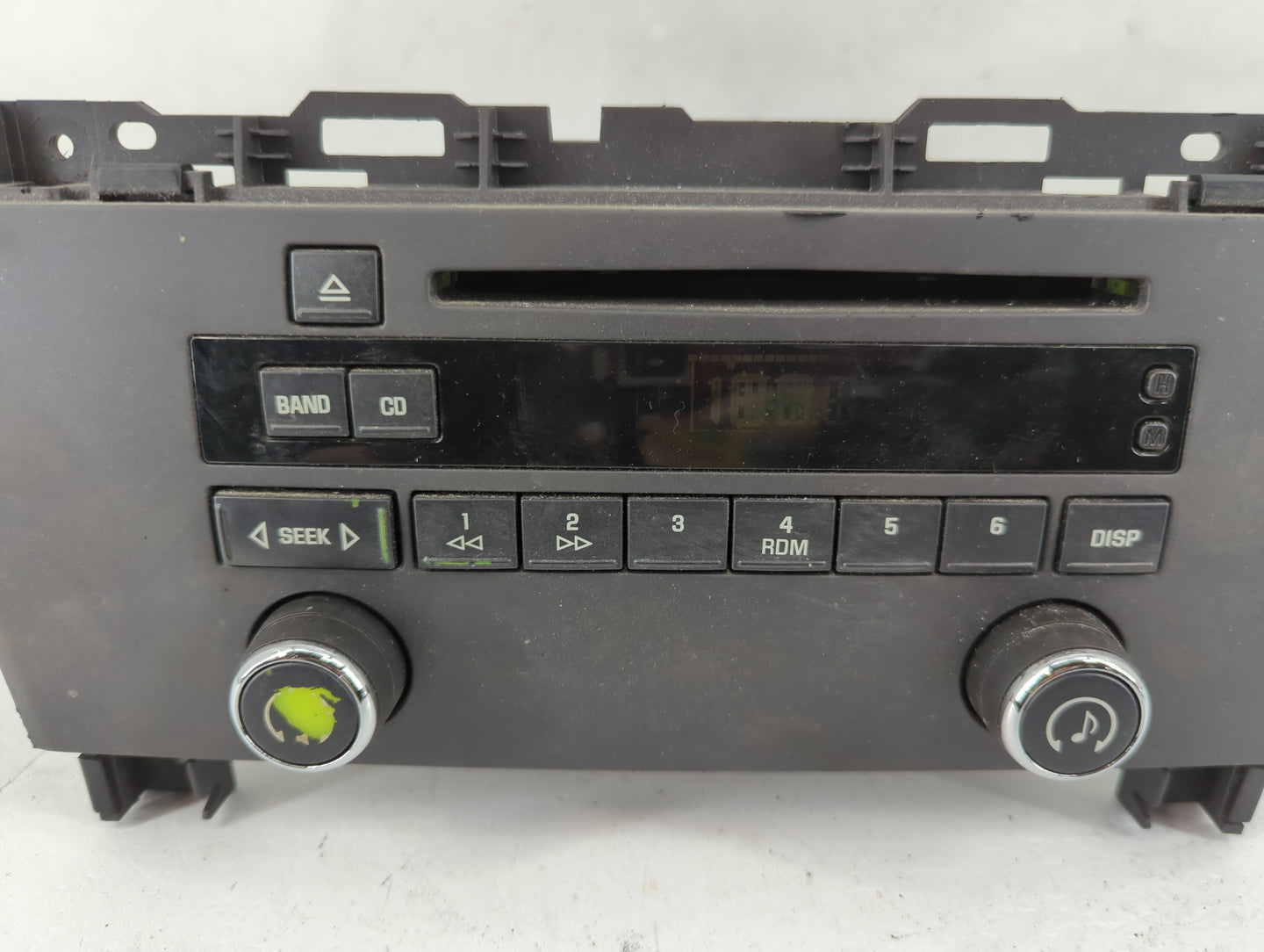 2007 Buick Lacrosse Radio AM FM Cd Player Receiver Replacement P/N:28035864 10391271 Fits OEM Used Auto Parts - Oemusedautop