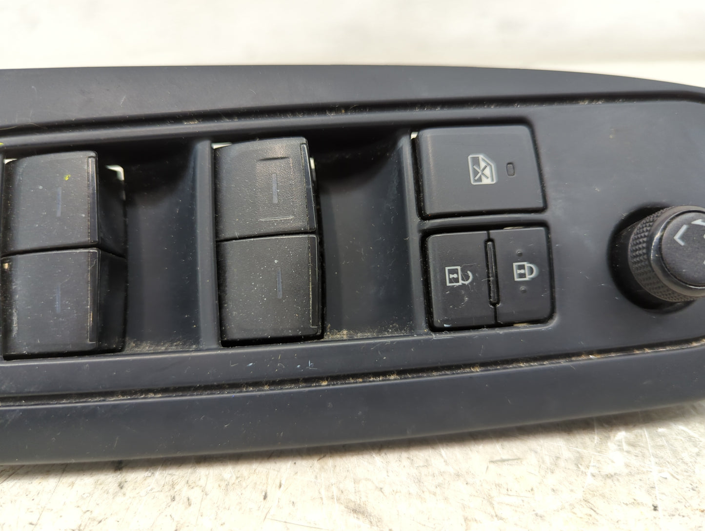 2005-2008 Buick Lacrosse Master Power Window Switch Replacement Driver Side Left P/N:TM0215 84040-02150 Fits OEM Used Auto P
