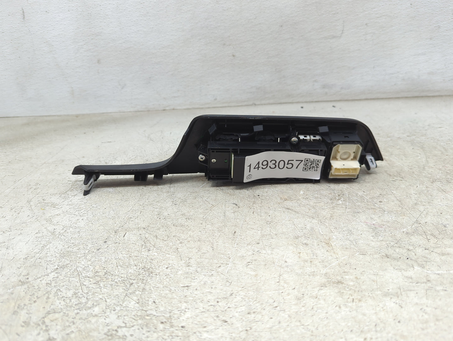 2005-2008 Buick Lacrosse Master Power Window Switch Replacement Driver Side Left P/N:TM0215 84040-02150 Fits OEM Used Auto P