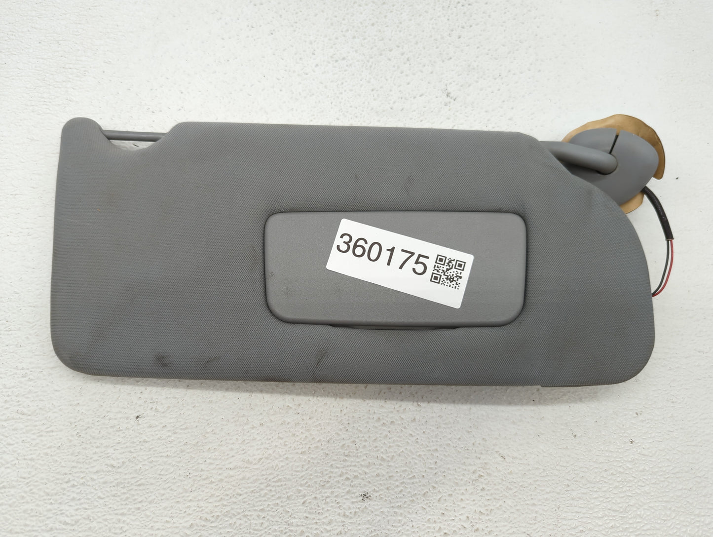 2005-2009 Buick Lacrosse Sun Visor Shade Replacement Passenger Right Mirror Fits Fits 2005 2006 2007 2008 2009 OEM Used Auto