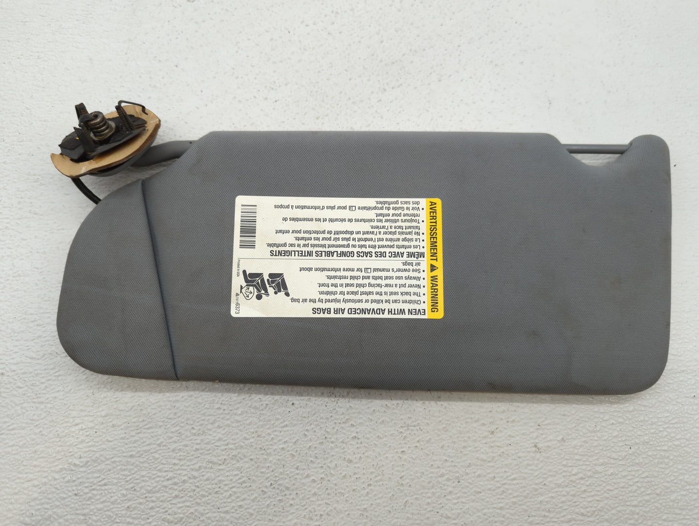 2005-2009 Buick Lacrosse Sun Visor Shade Replacement Passenger Right Mirror Fits Fits 2005 2006 2007 2008 2009 OEM Used Auto