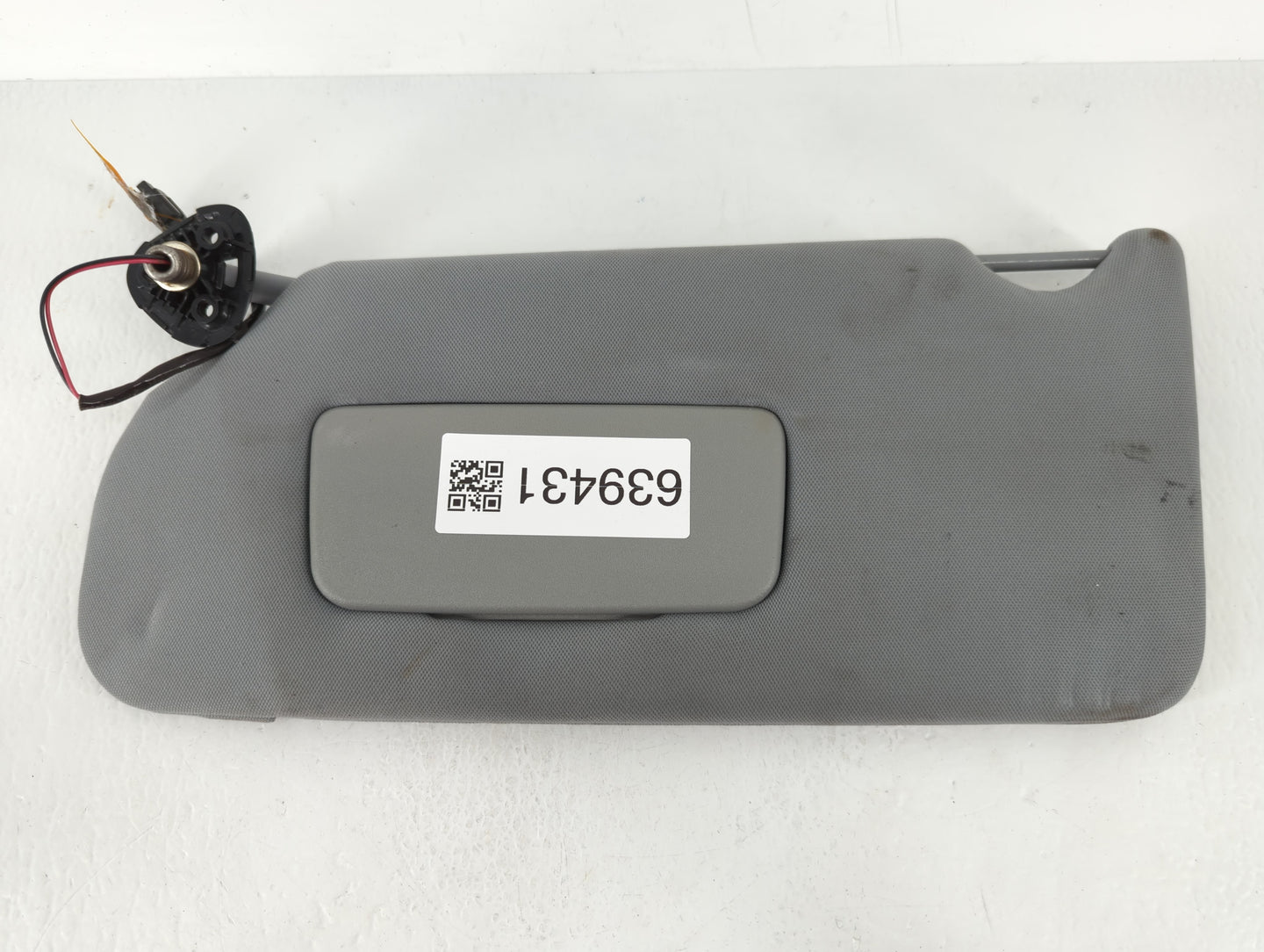 2005-2009 Buick Lacrosse Sun Visor Shade Replacement Driver Left Mirror Fits Fits 2005 2006 2007 2008 2009 OEM Used Auto Par