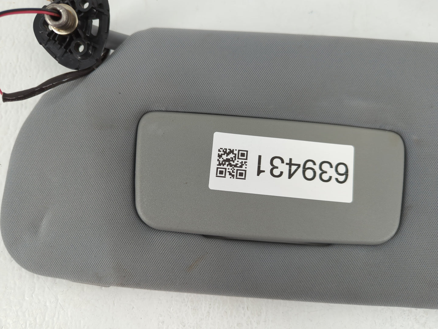 2005-2009 Buick Lacrosse Sun Visor Shade Replacement Driver Left Mirror Fits Fits 2005 2006 2007 2008 2009 OEM Used Auto Par