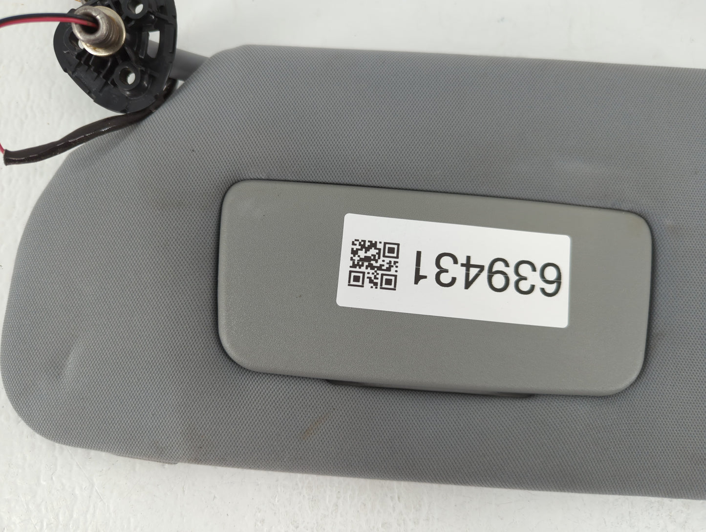 2005-2009 Buick Lacrosse Sun Visor Shade Replacement Driver Left Mirror Fits Fits 2005 2006 2007 2008 2009 OEM Used Auto Par