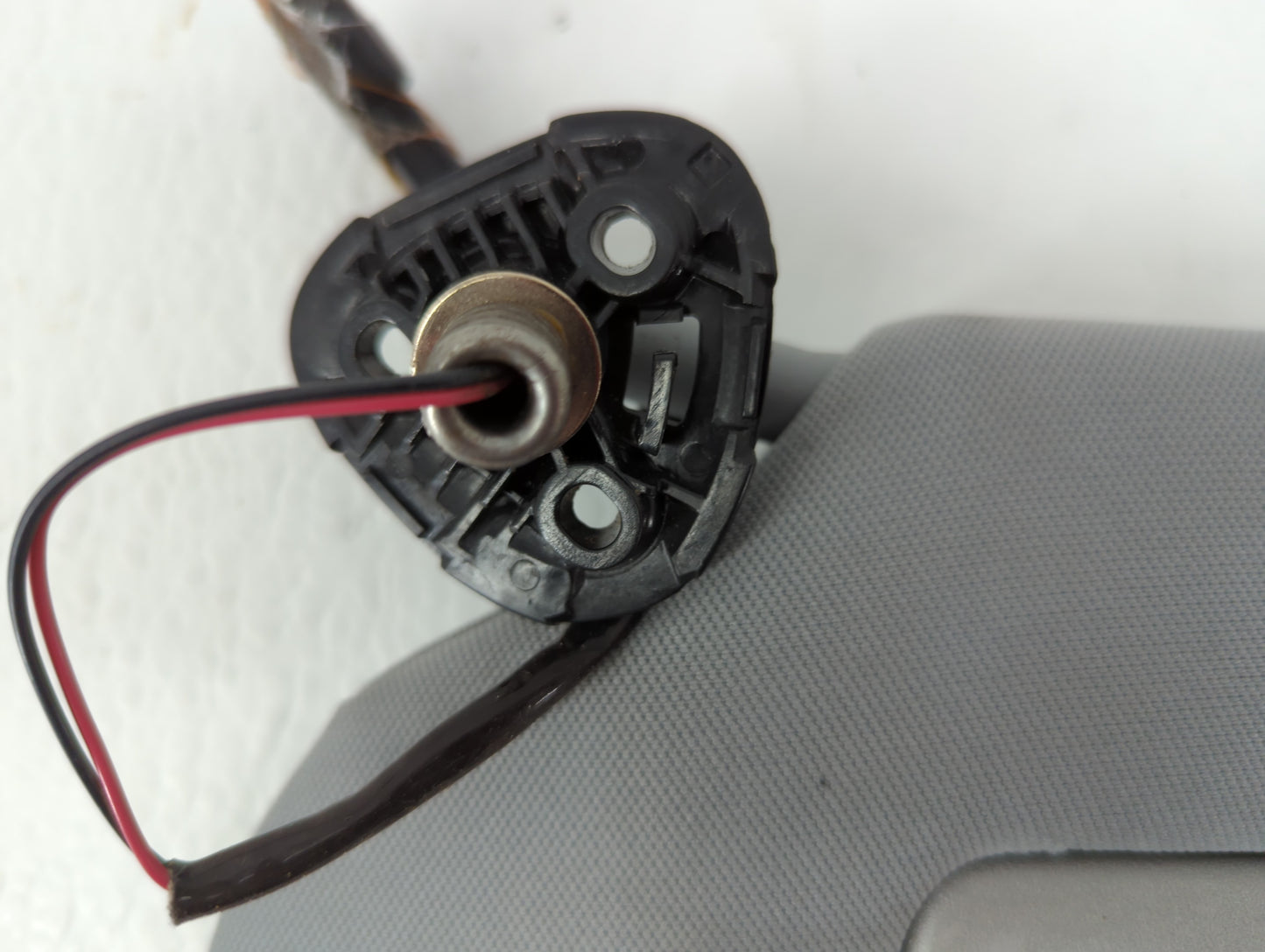 2005-2009 Buick Lacrosse Sun Visor Shade Replacement Driver Left Mirror Fits Fits 2005 2006 2007 2008 2009 OEM Used Auto Par