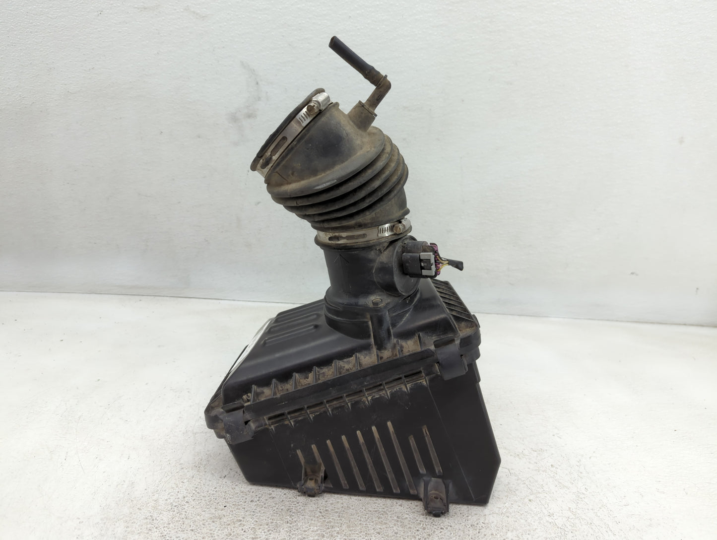 2007 Buick Lacrosse Air Cleaner Intake-duct Hose Tube - Oemusedautoparts1.com