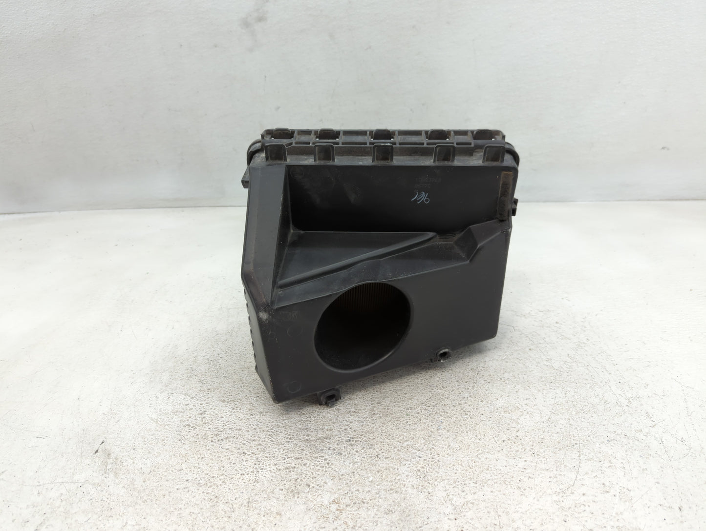 2007 Buick Lacrosse Air Cleaner Intake-duct Hose Tube - Oemusedautoparts1.com