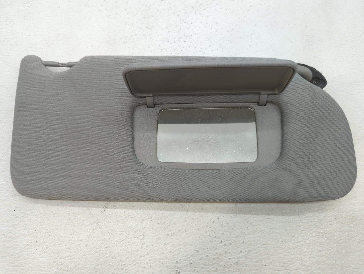 2007 Buick Lacrosse Sun Visor Shade Replacement Passenger Right Mirror Fits Fits 2005 2006 2008 2009 OEM Used Auto Parts - O