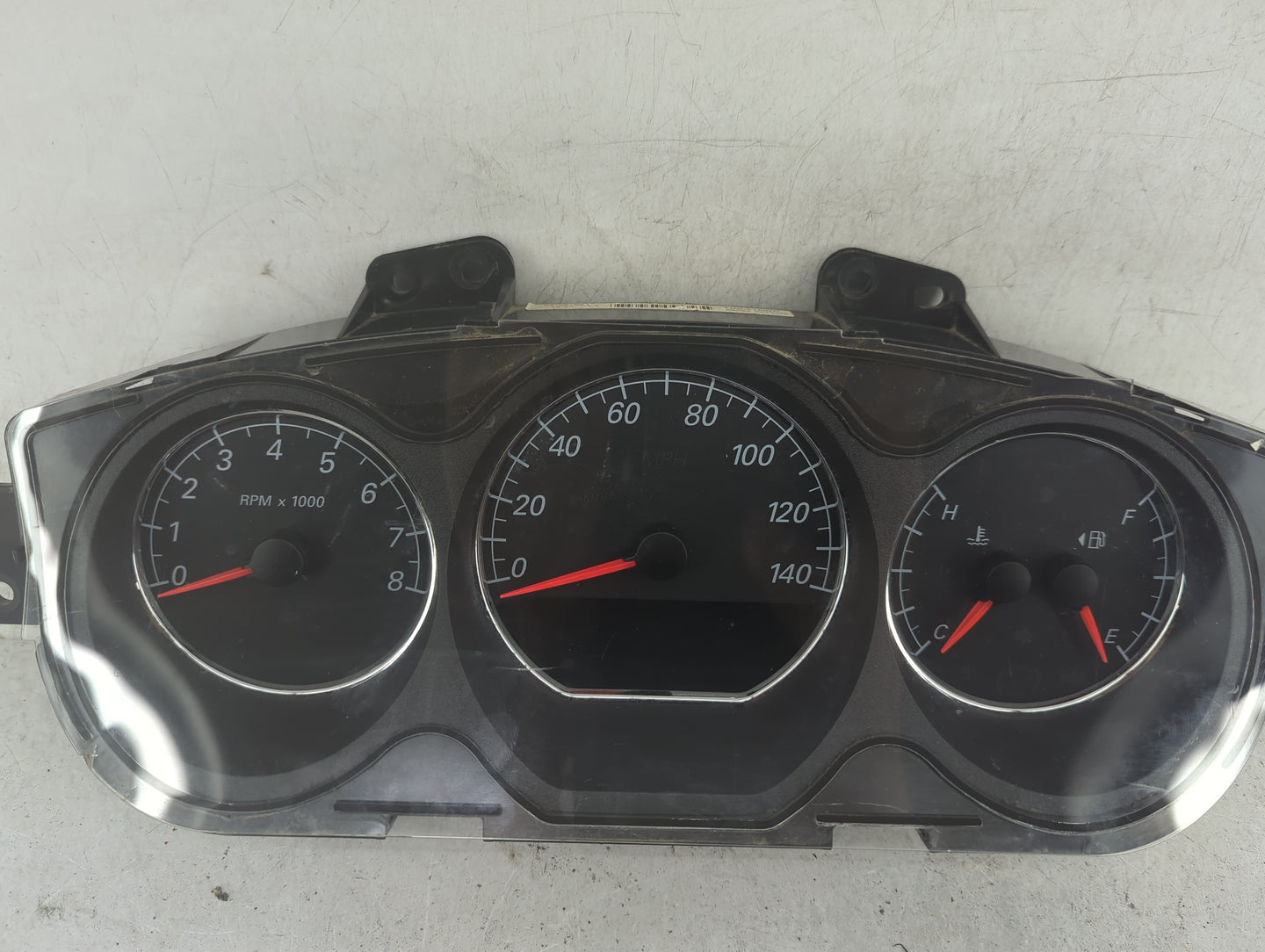 2007 Buick Lucern Instrument Cluster Speedometer Gauges P/N:15887481 28054838, 507481F06193CRJ4 Fits OEM Used Auto Parts - O