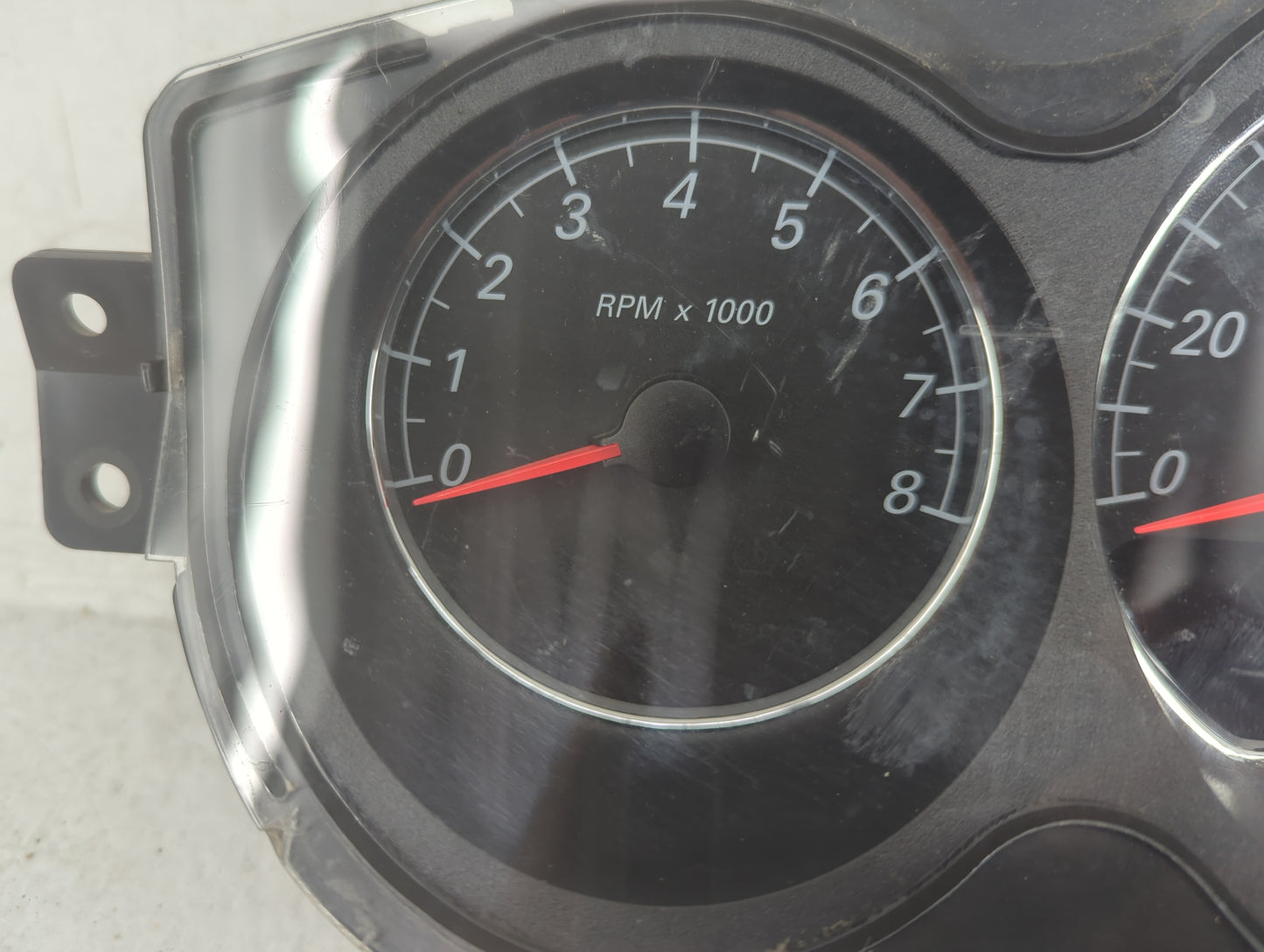 2007 Buick Lucern Instrument Cluster Speedometer Gauges P/N:15887481 28054838, 507481F06193CRJ4 Fits OEM Used Auto Parts - O