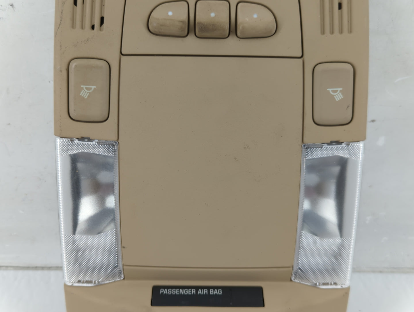 2007 Buick Lucerne Overhead Roof Console - Oemusedautoparts1.com