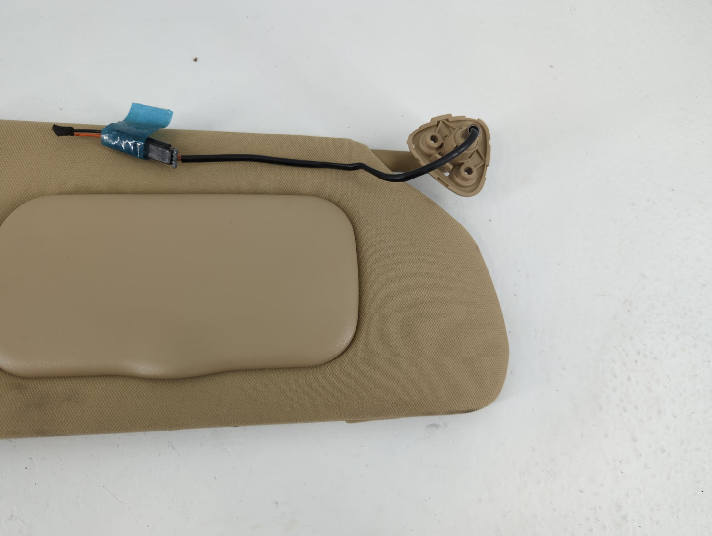 2006-2011 Buick Lucerne Sun Visor Shade Replacement Passenger Right Mirror Fits Fits 2006 2007 2008 2009 2010 2011 OEM Used 