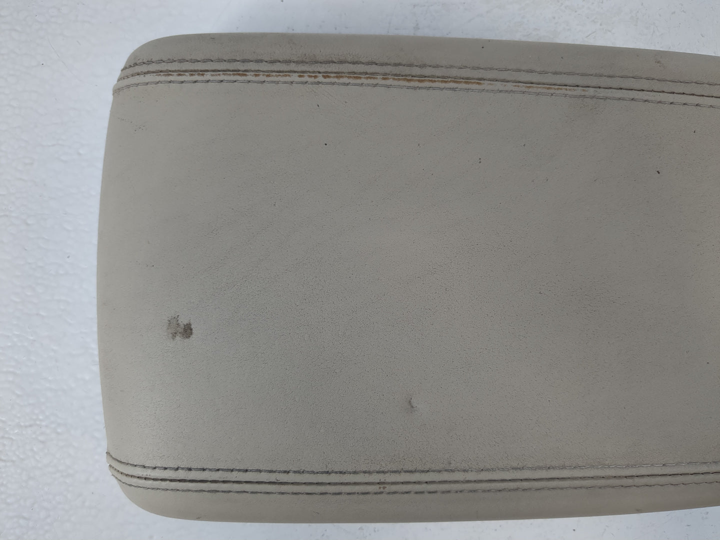 2006-2008 Buick Lucerne Center Console Armrest Cover Lid Fits Fits 2006 2007 2008 OEM Used Auto Parts - Oemusedautoparts1.co