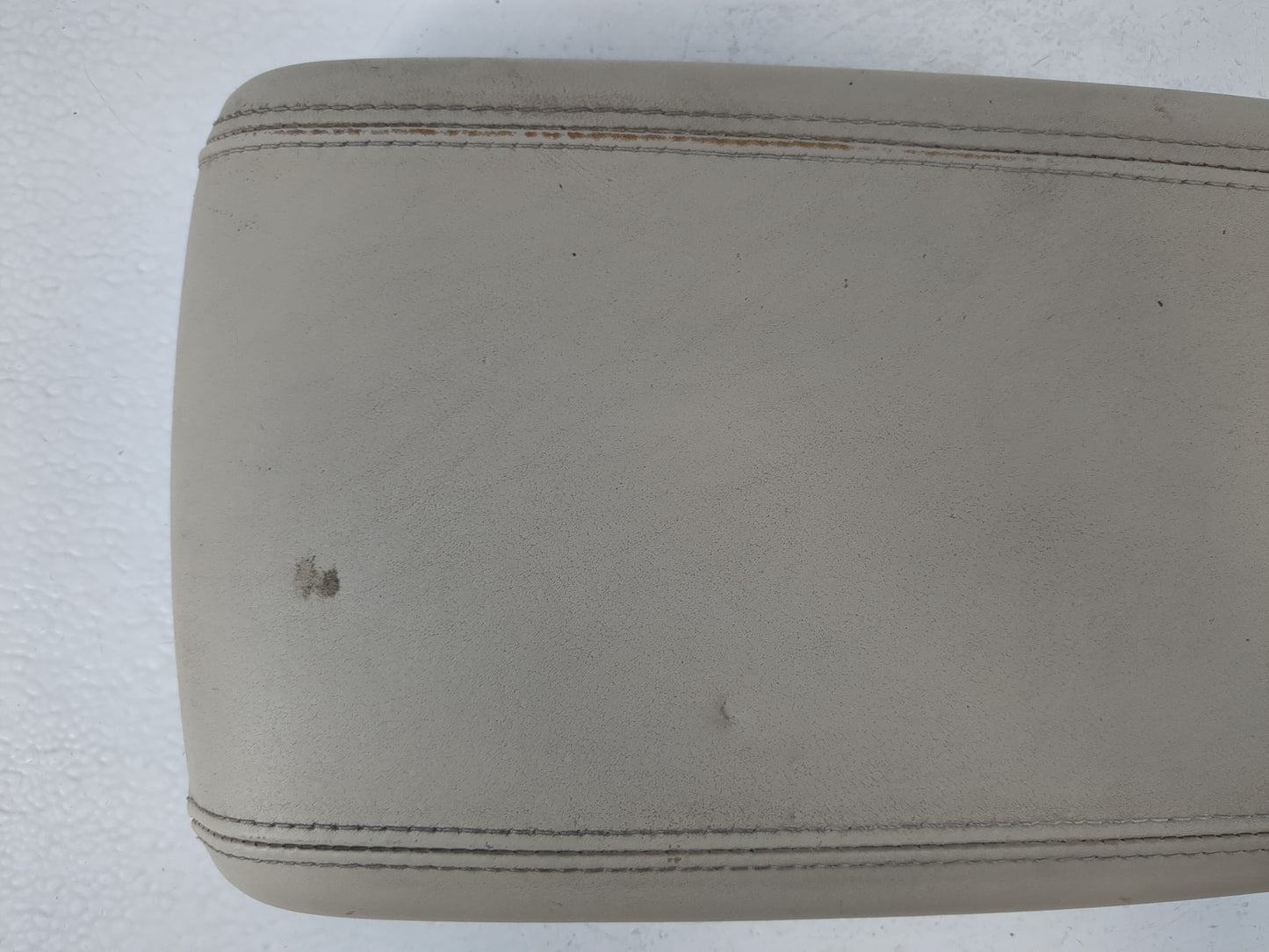 2006-2008 Buick Lucerne Center Console Armrest Cover Lid Fits Fits 2006 2007 2008 OEM Used Auto Parts - Oemusedautoparts1.co