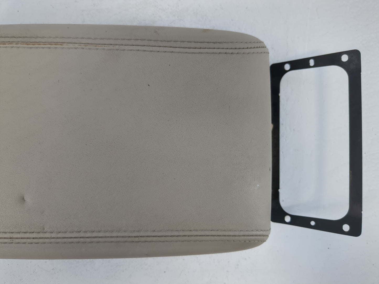 2006-2008 Buick Lucerne Center Console Armrest Cover Lid Fits Fits 2006 2007 2008 OEM Used Auto Parts - Oemusedautoparts1.co