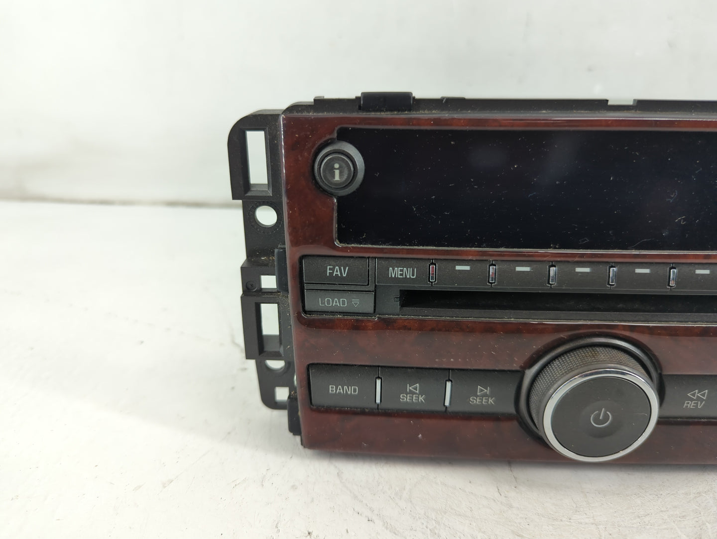 2007 Buick Lucerne Radio AM FM Cd Player Receiver Replacement P/N:15797876 Fits OEM Used Auto Parts - Oemusedautoparts1.com