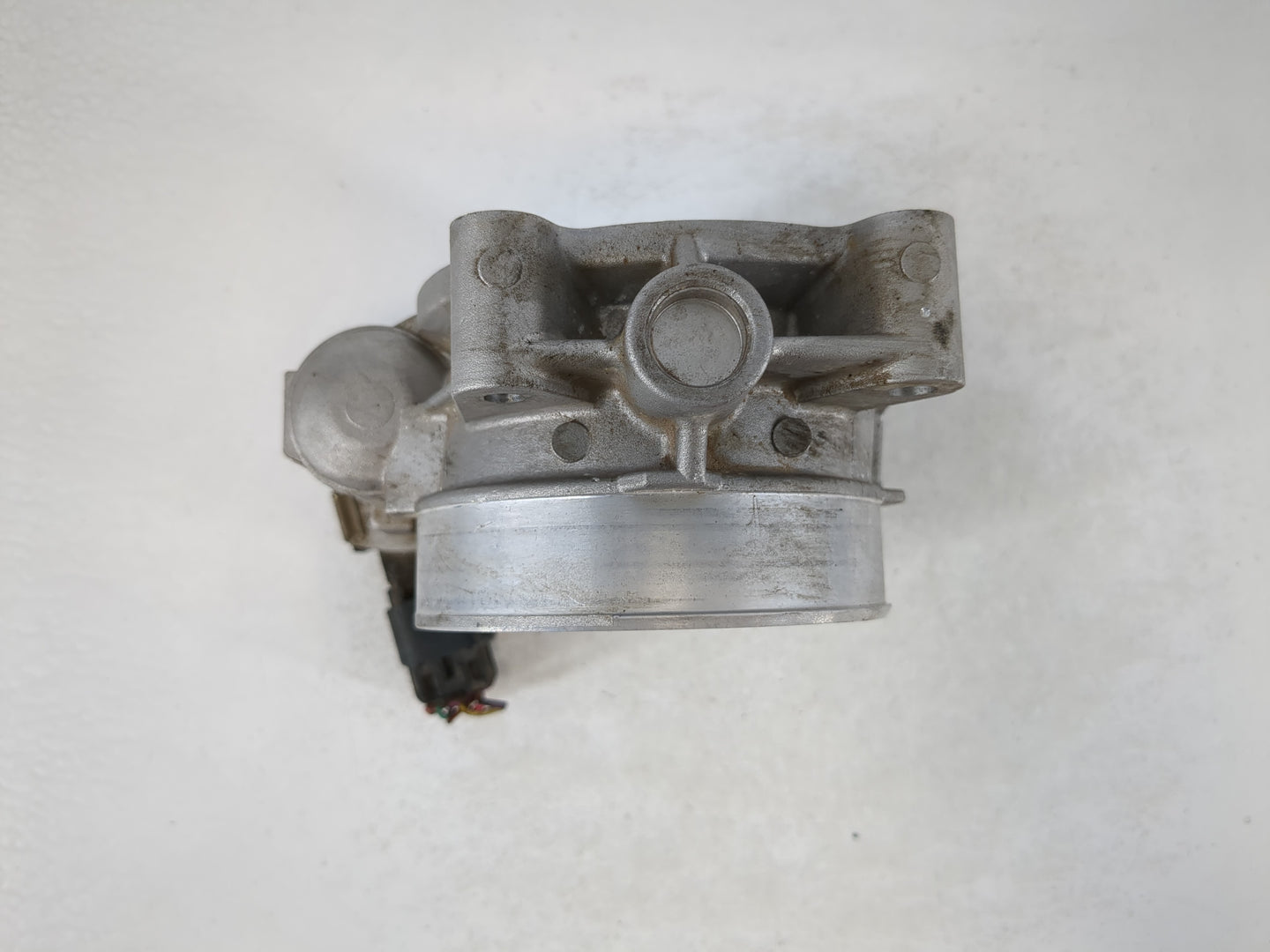 2006-2011 Buick Lucerne Throttle Body P/N:12602800 Fits Fits 2006 2007 2008 2009 2010 2011 OEM Used Auto Parts - Oemusedauto