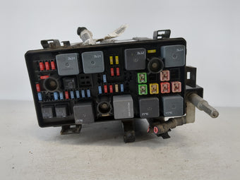 compare product 2006-2007 Buick Lucerne Fusebox Fuse Box Panel Relay Module P/N:15947866 Fits Fits 2006 2007 OEM Used Auto Parts