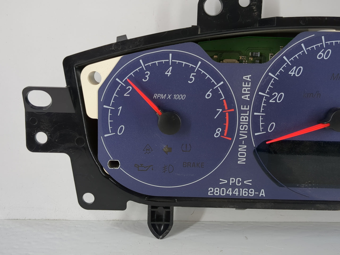 2007 Buick Lucerne Instrument Cluster Speedometer Gauges P/N:15887484 Fits OEM Used Auto Parts - Oemusedautoparts1.com
