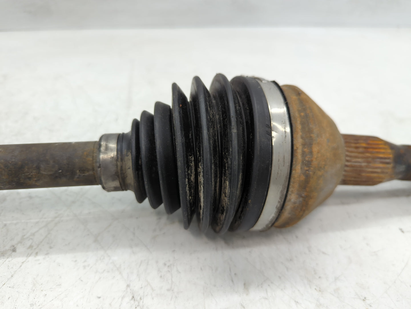 2006-2011 Buick Lucerne Axle Shaft Front Driver Cv C/v - Oemusedautoparts1.com