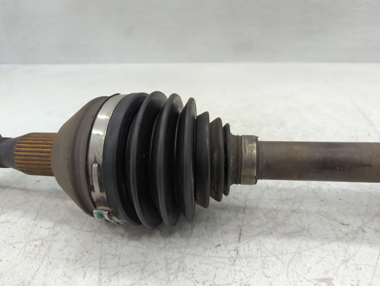 2006-2011 Buick Lucerne Axle Shaft Front Driver Cv C/v - Oemusedautoparts1.com