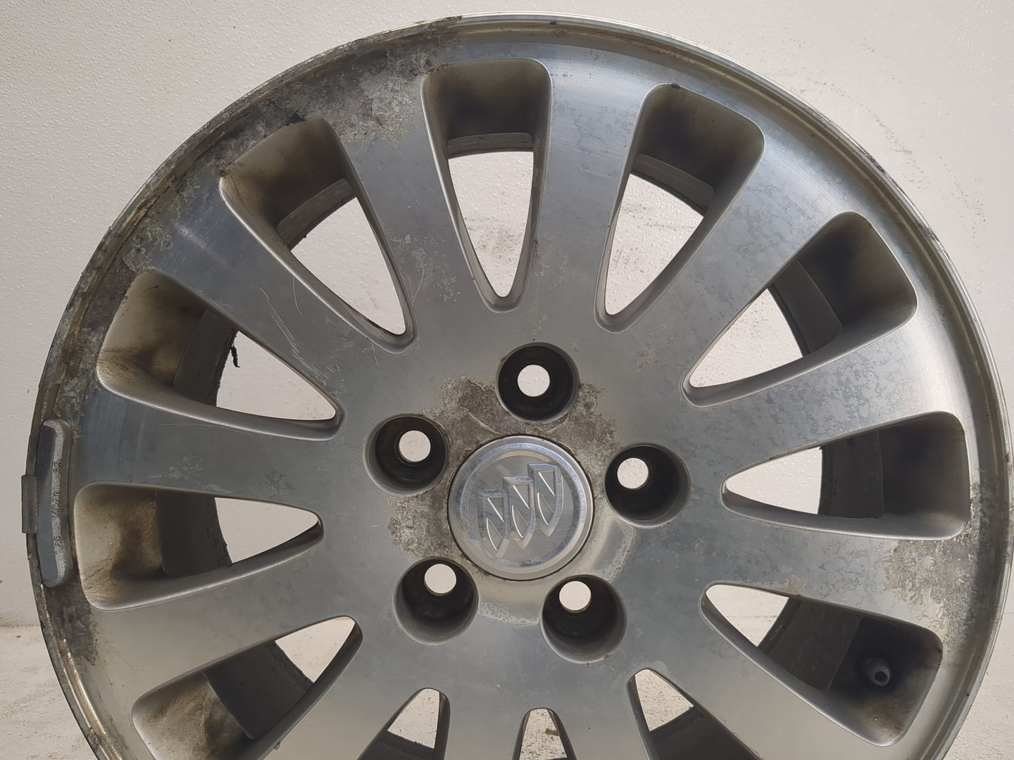 2006-2008 Buick Lucerne Oem Wheel Rim - Oemusedautoparts1.com