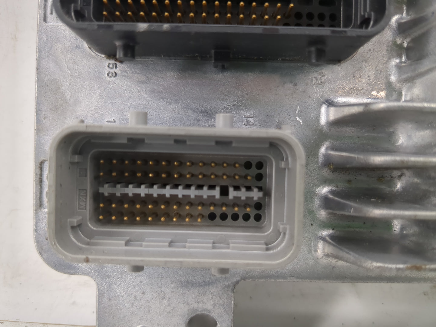 2006-2008 Buick Lucerne PCM Engine Control Computer ECU ECM PCU OEM P/N:12610618 Fits Fits 2006 2007 2008 2009 OEM Used Auto