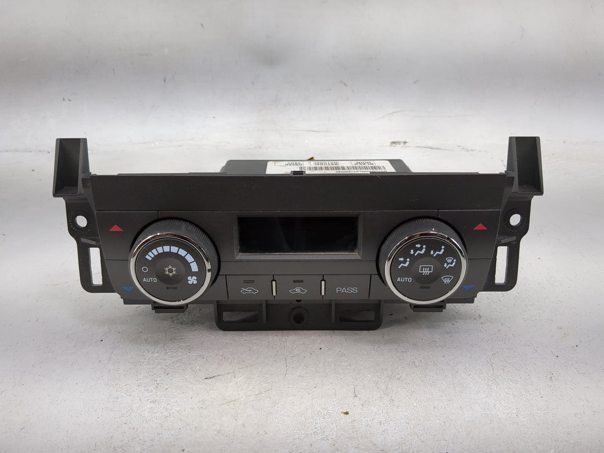 2007 Buick Lucerne Climate Control Module Temperature AC/Heater Replacement P/N:15892086 Fits OEM Used Auto Parts - Oemuseda