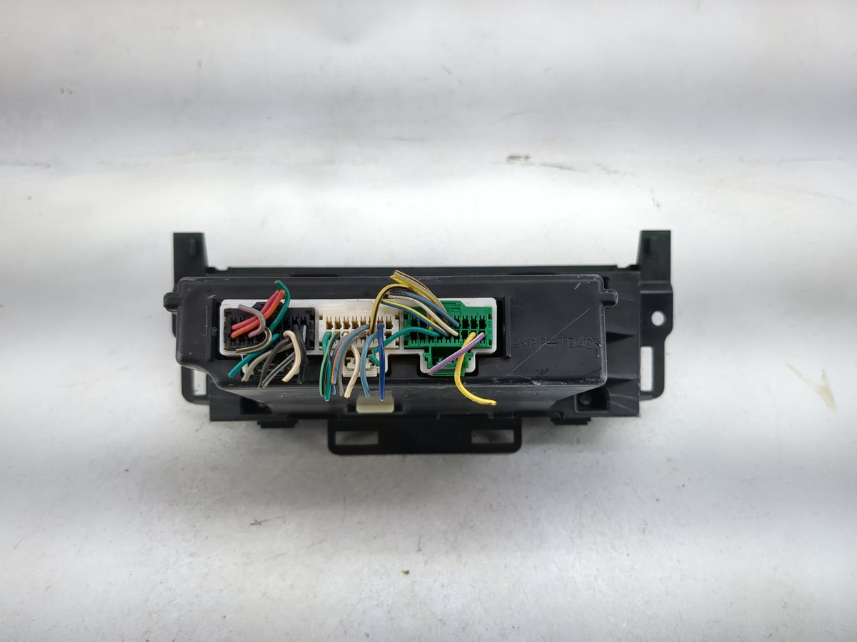 2007 Buick Lucerne Climate Control Module Temperature AC/Heater Replacement P/N:15892086 Fits OEM Used Auto Parts - Oemuseda