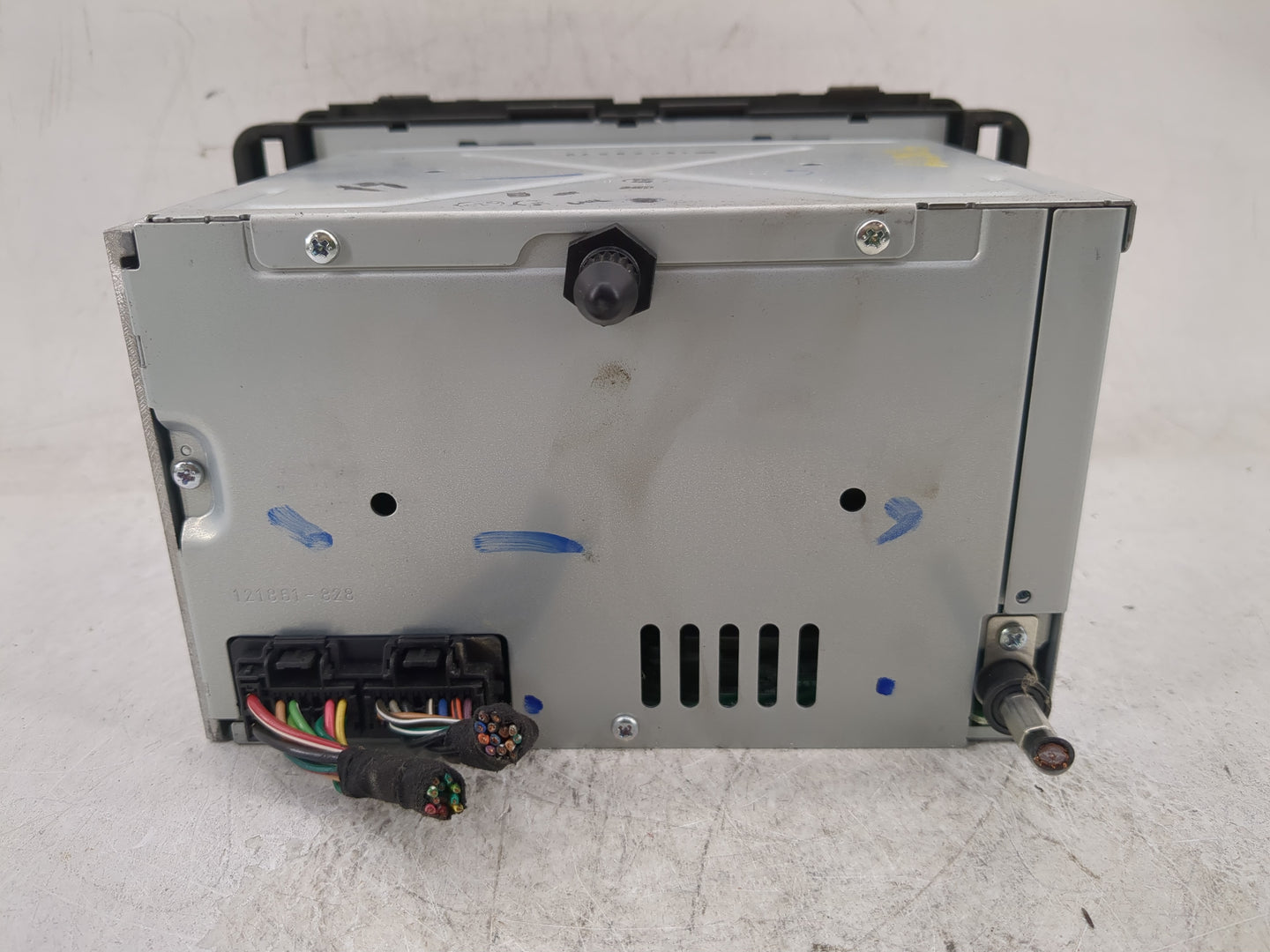 2007 Buick Lucerne Radio AM FM Cd Player Receiver Replacement P/N:25776332 Fits OEM Used Auto Parts - Oemusedautoparts1.com