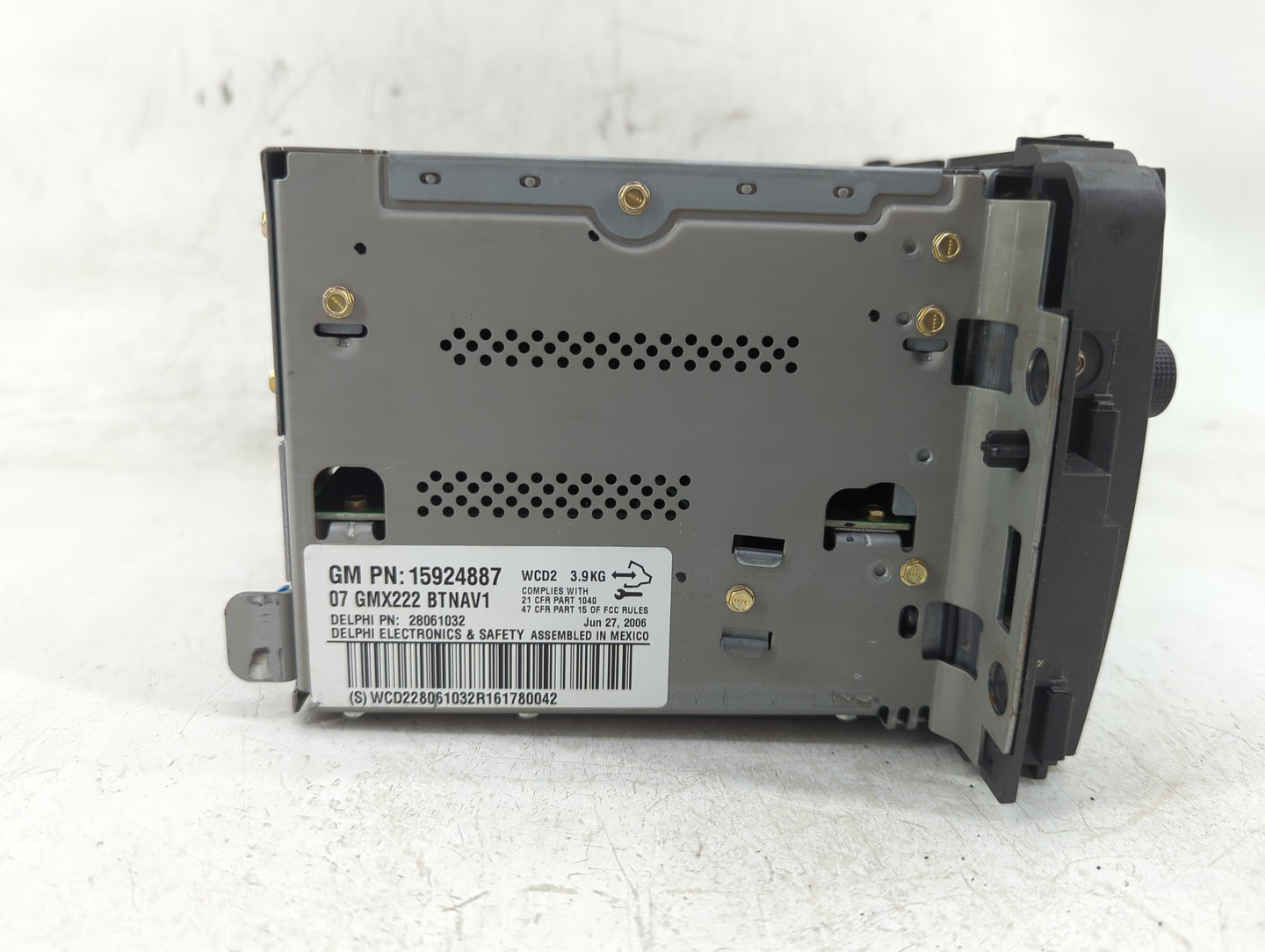 2006-2007 Buick Lucerne Radio AM FM Cd Player Receiver Replacement P/N:15924887 Fits Fits 2006 2007 OEM Used Auto Parts - Oe