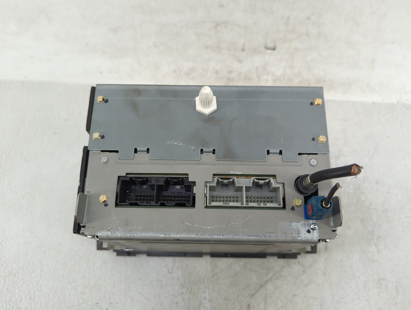 2006-2007 Buick Lucerne Radio AM FM Cd Player Receiver Replacement Fits Fits 2006 2007 OEM Used Auto Parts - Oemusedautopart