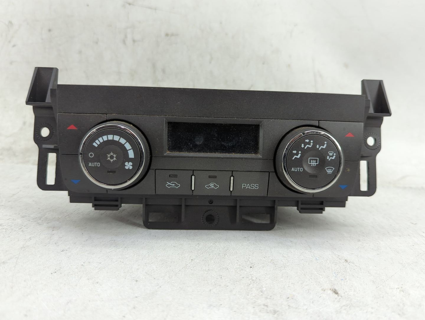 2007 Buick Lucerne Climate Control Module Temperature AC/Heater Replacement P/N:15892086 MX237000-2113 Fits OEM Used Auto Pa