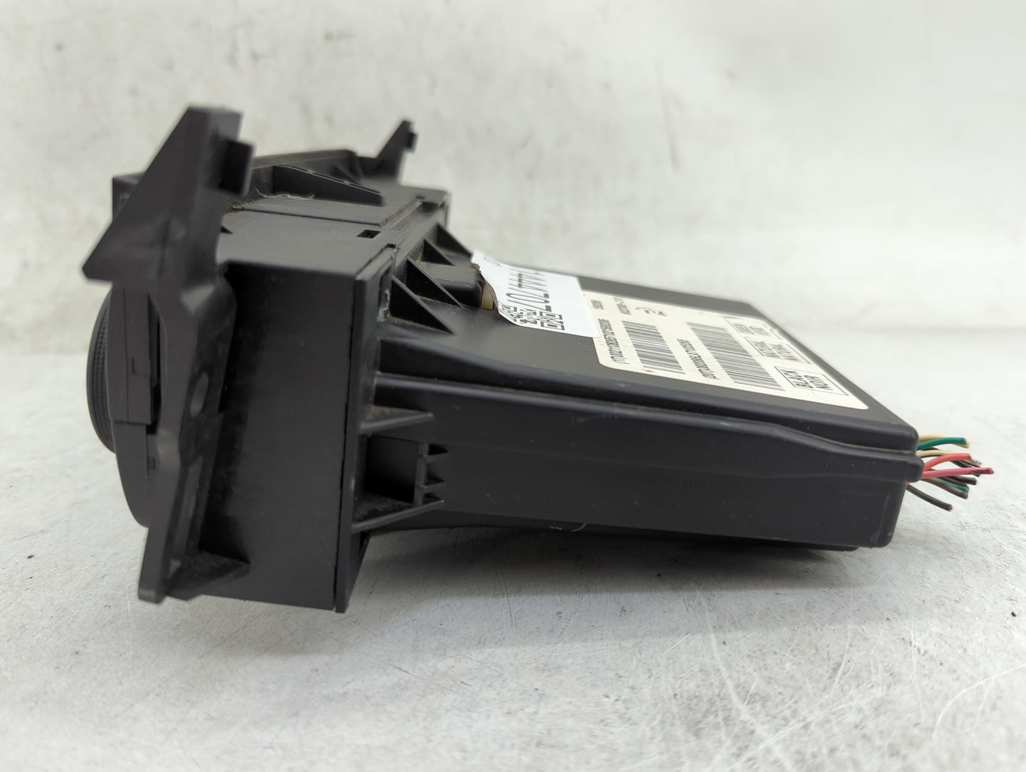 2007 Buick Lucerne Climate Control Module Temperature AC/Heater Replacement P/N:15892086 MX237000-2113 Fits OEM Used Auto Pa