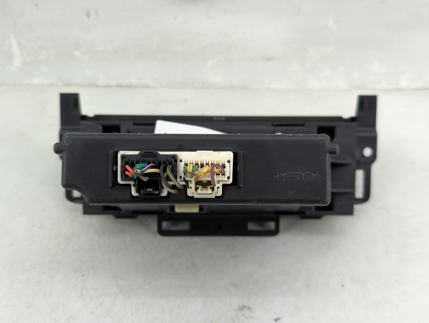 2007-2011 Buick Lucerne Climate Control Module Temperature AC/Heater Replacement P/N:15892087 MX237000-2123 Fits OEM Used Au