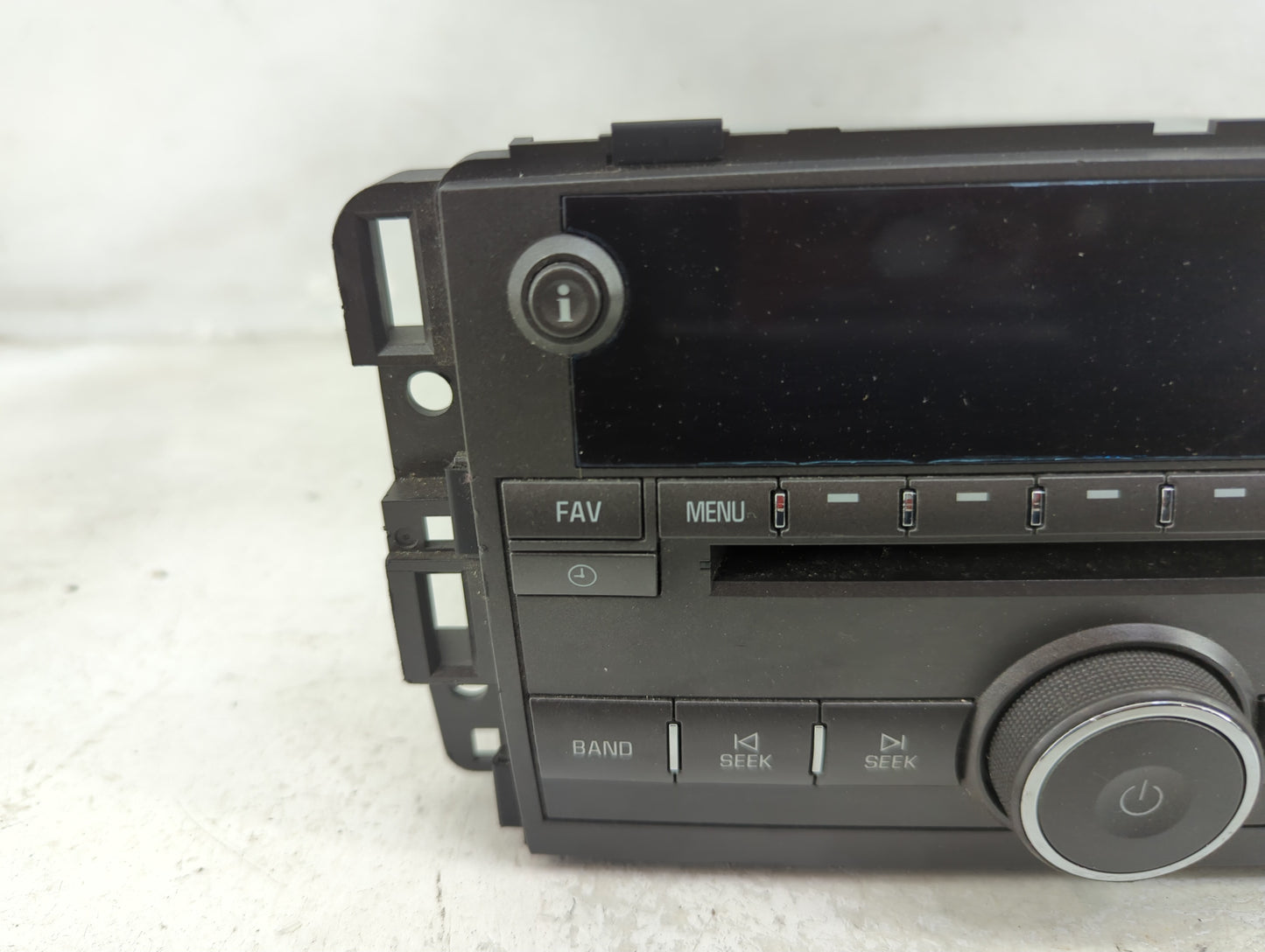 2007 Buick Lucerne Radio AM FM Cd Player Receiver Replacement P/N:25776333 122000-9800B101 Fits OEM Used Auto Parts - Oemuse