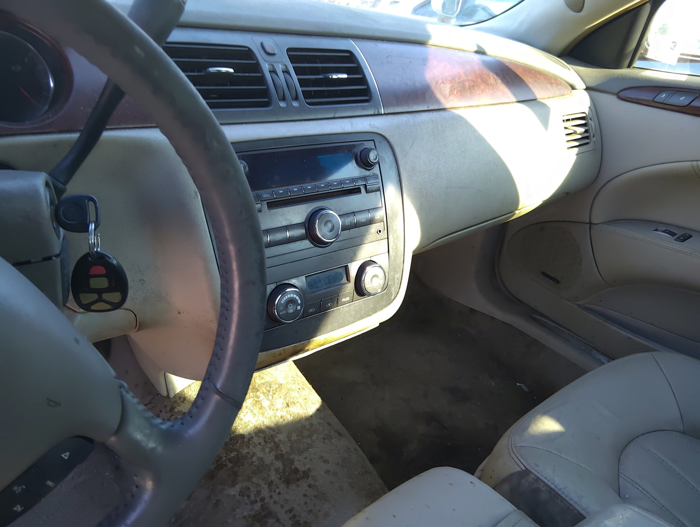 2006-2011 Buick Lucerne Radio AM FM Cd Player Receiver Replacement Fits OEM Used Auto Parts - Oemusedautoparts1.com