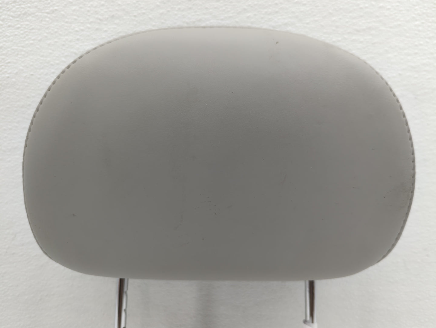2006-2010 Buick Lucerne Headrest Head Rest Front Driver Passenger Seat - Oemusedautoparts1.com