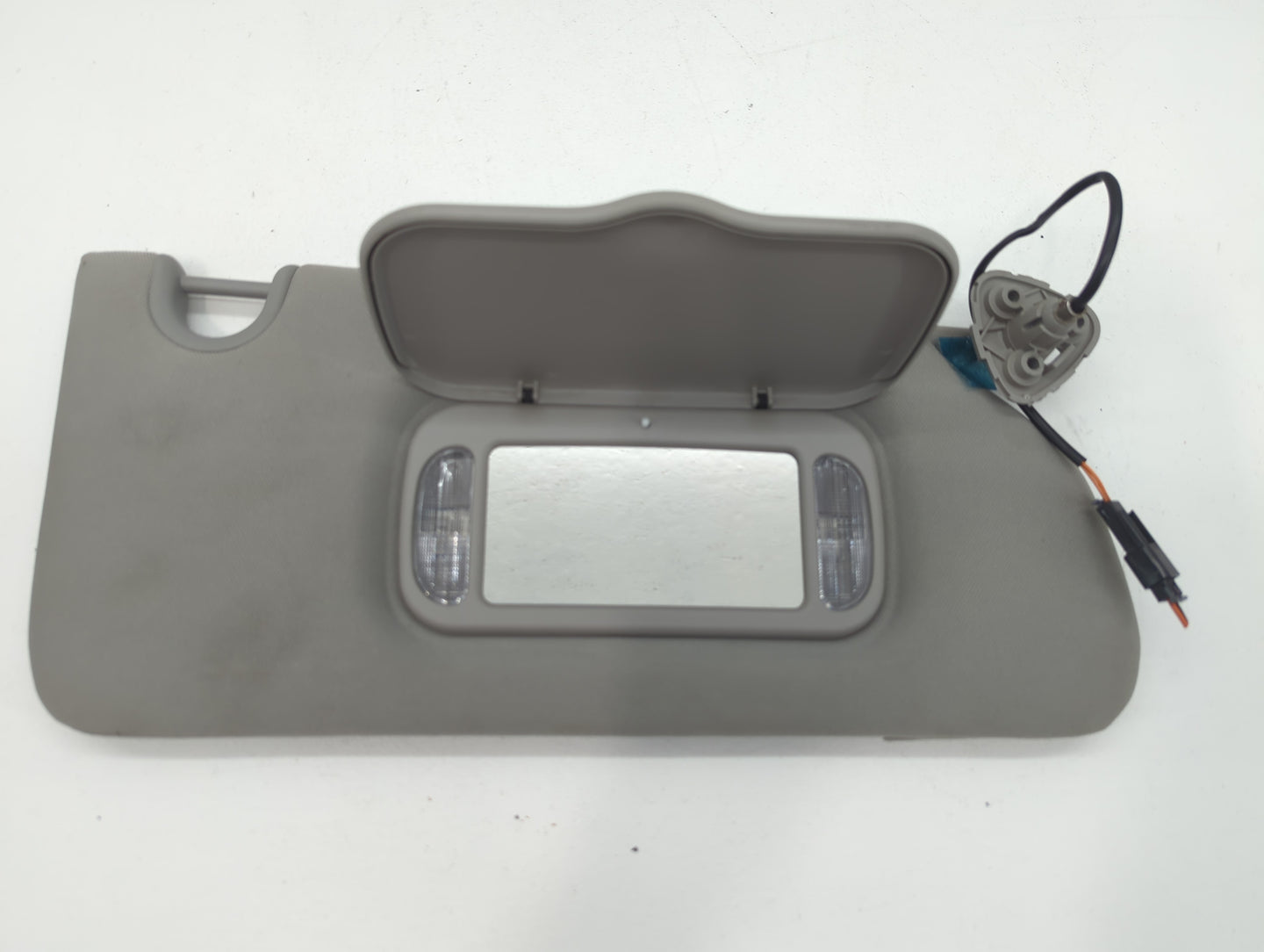 2006-2011 Buick Lucerne Sun Visor Shade Replacement Passenger Right Mirror Fits Fits 2006 2007 2008 2009 2010 2011 OEM Used 