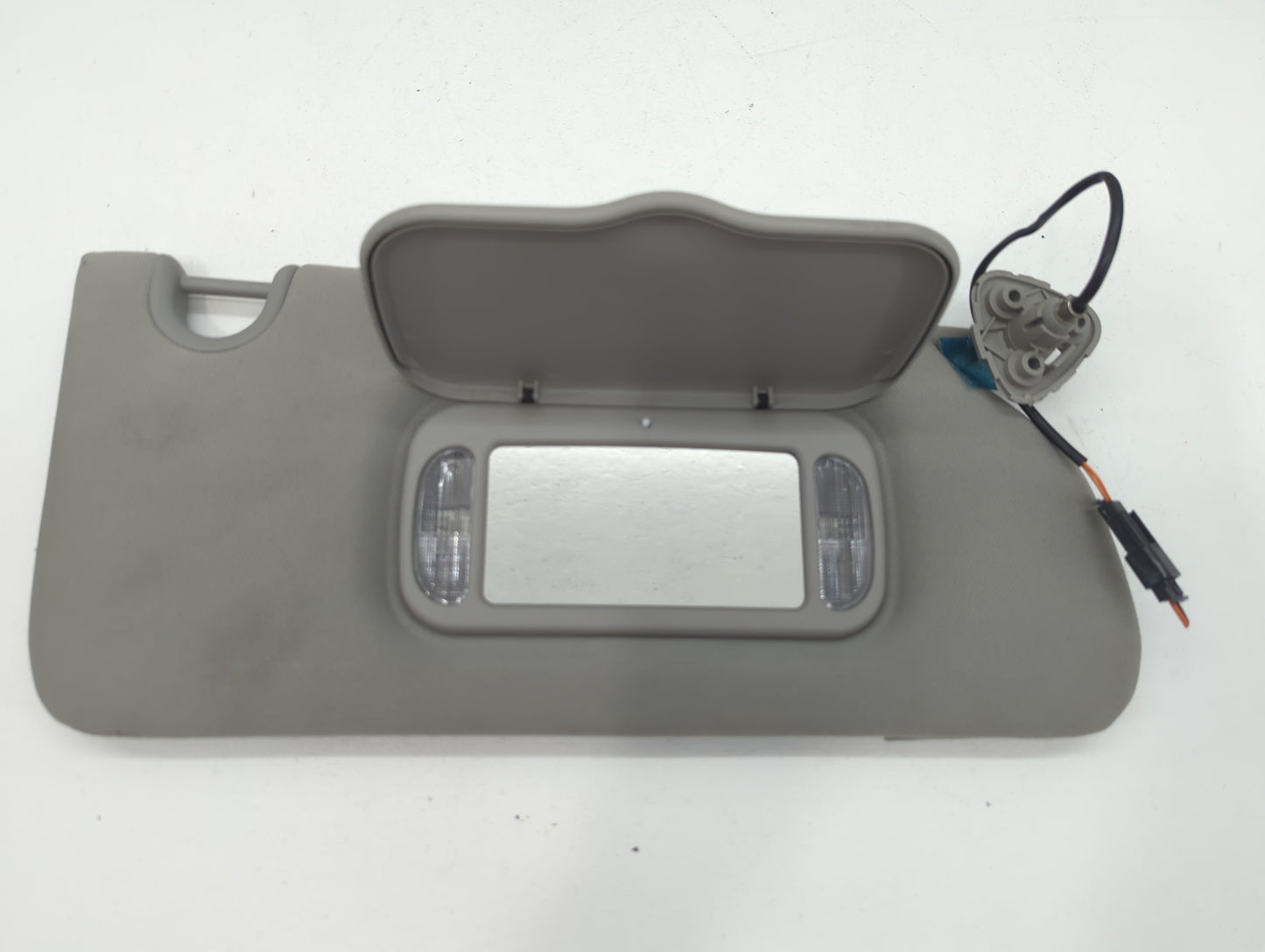 2006-2011 Buick Lucerne Sun Visor Shade Replacement Passenger Right Mirror Fits Fits 2006 2007 2008 2009 2010 2011 OEM Used 