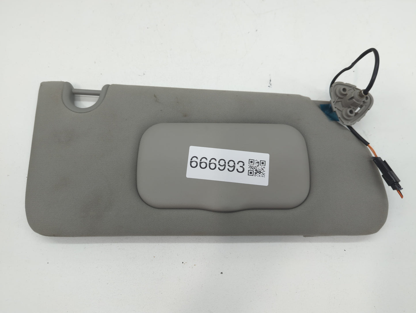 2006-2011 Buick Lucerne Sun Visor Shade Replacement Passenger Right Mirror Fits Fits 2006 2007 2008 2009 2010 2011 OEM Used 