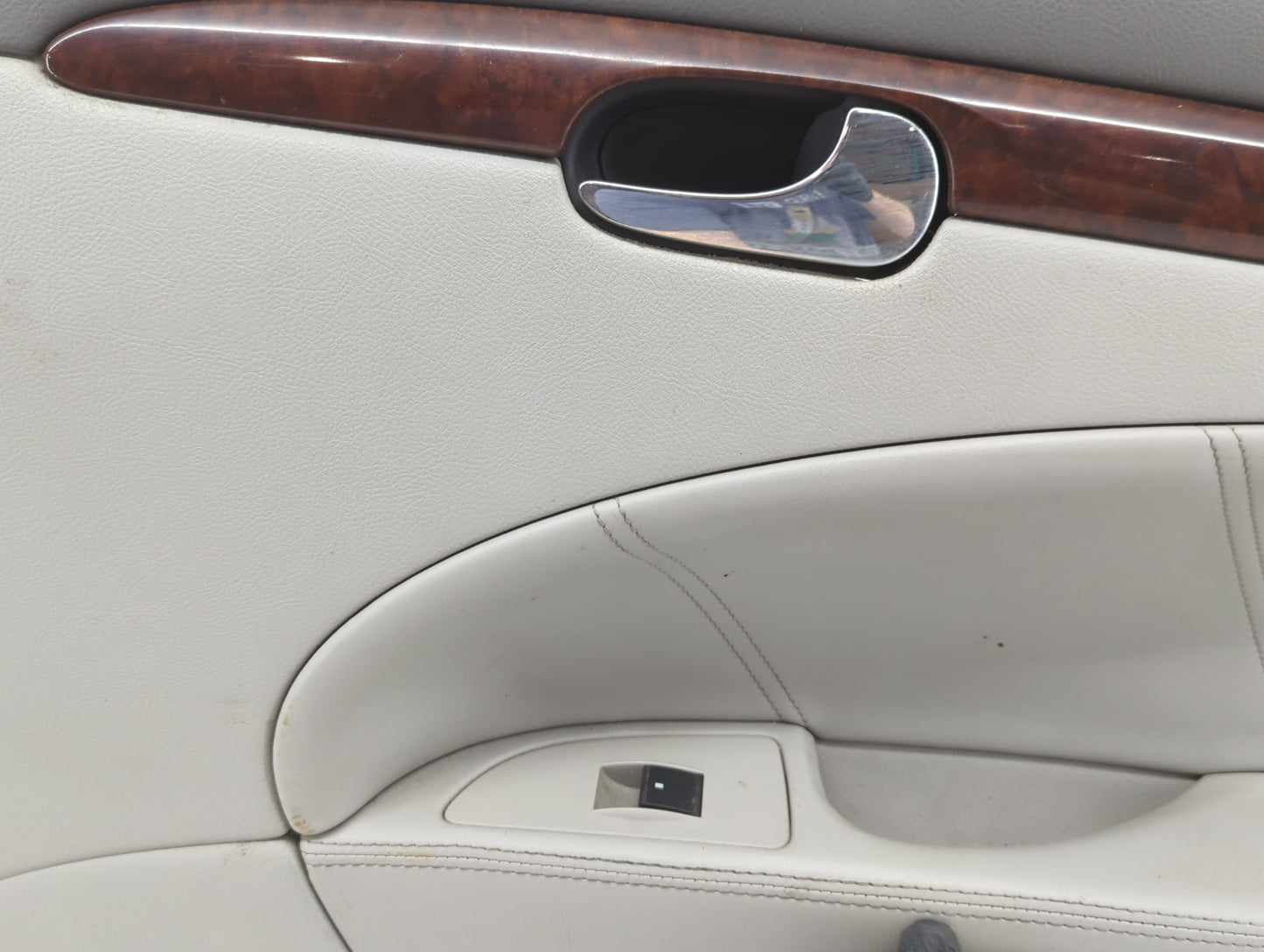 2007 Buick Lucerne Rear Right Passenger Interior Door Panel Trim - Oemusedautoparts1.com