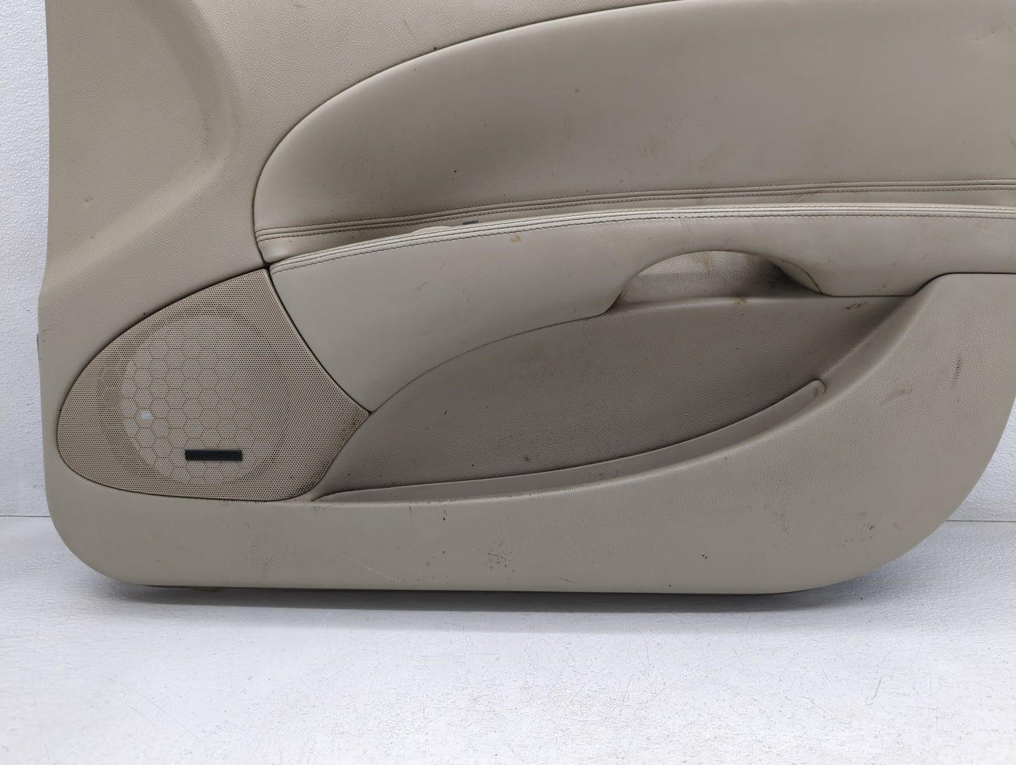 2007 Buick Lucerne Front Right Passenger Interior Door Panel Trim - Oemusedautoparts1.com