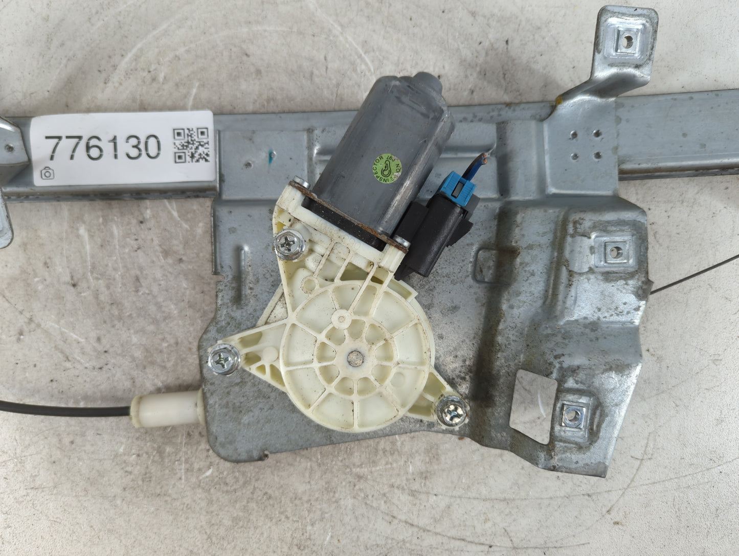 2006-2011 Buick Lucerne Passenger Front Right Power Window Motor - Oemusedautoparts1.com