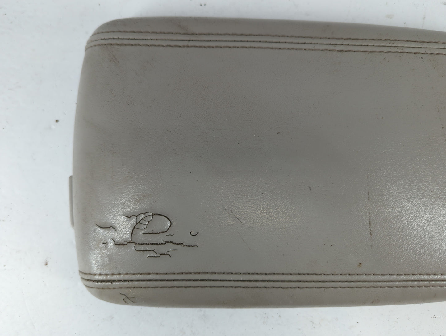 2007 Buick Lucerne Center Console Armrest Cover Lid Fits OEM Used Auto Parts - Oemusedautoparts1.com